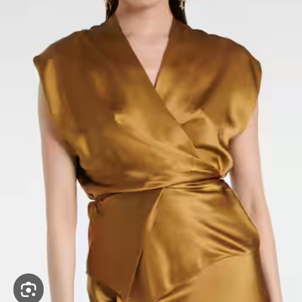 Worthington Gold Satin Wrap Top. Sx XXL. New.